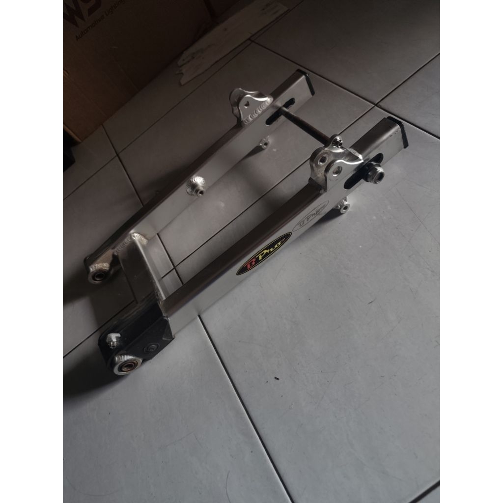 swing arm bpro yamaha fizr