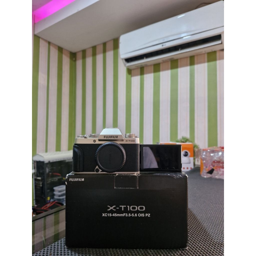 KAMERA FUJIFILM XT100 TERMURAH