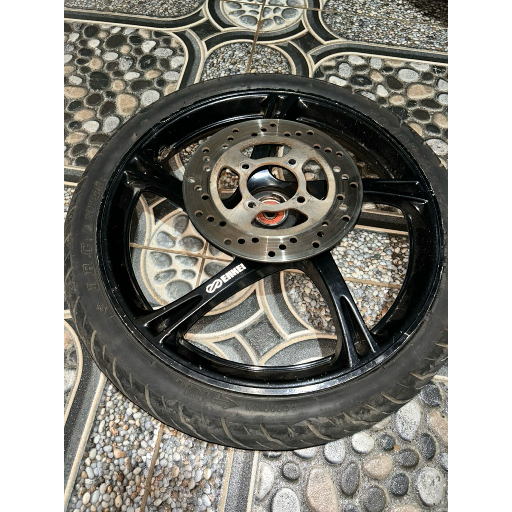 velg depan mio karbu