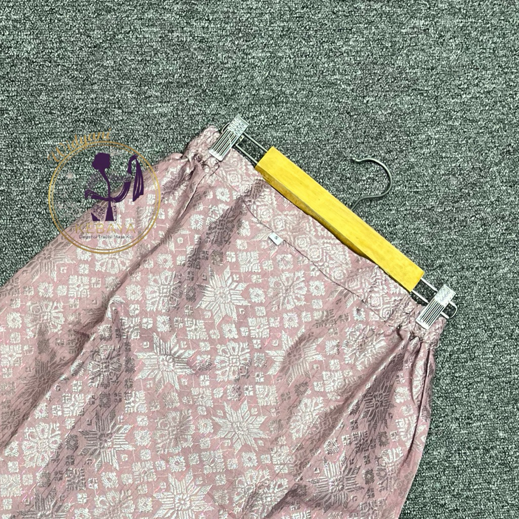 WIDYANI KEBAYA-ROK SONGKET SPAN INSTAN WARNA DASTY PINK/  SONGKET BAWAHAN KEBAYA / ROK SPAN MOTIF SO