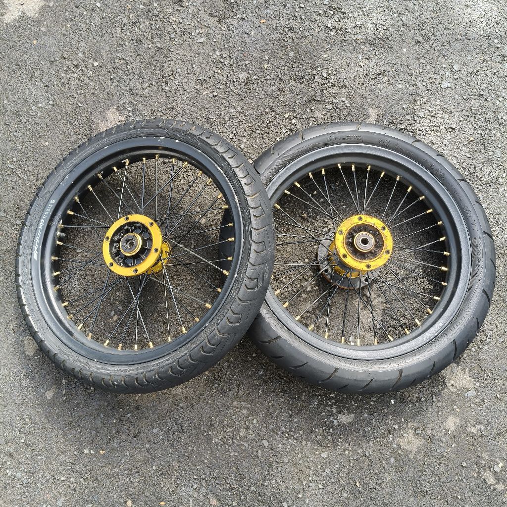 Roda sumo KLX 150 R17 - 215/250 Tromol scarlet velg sprint (bekas)