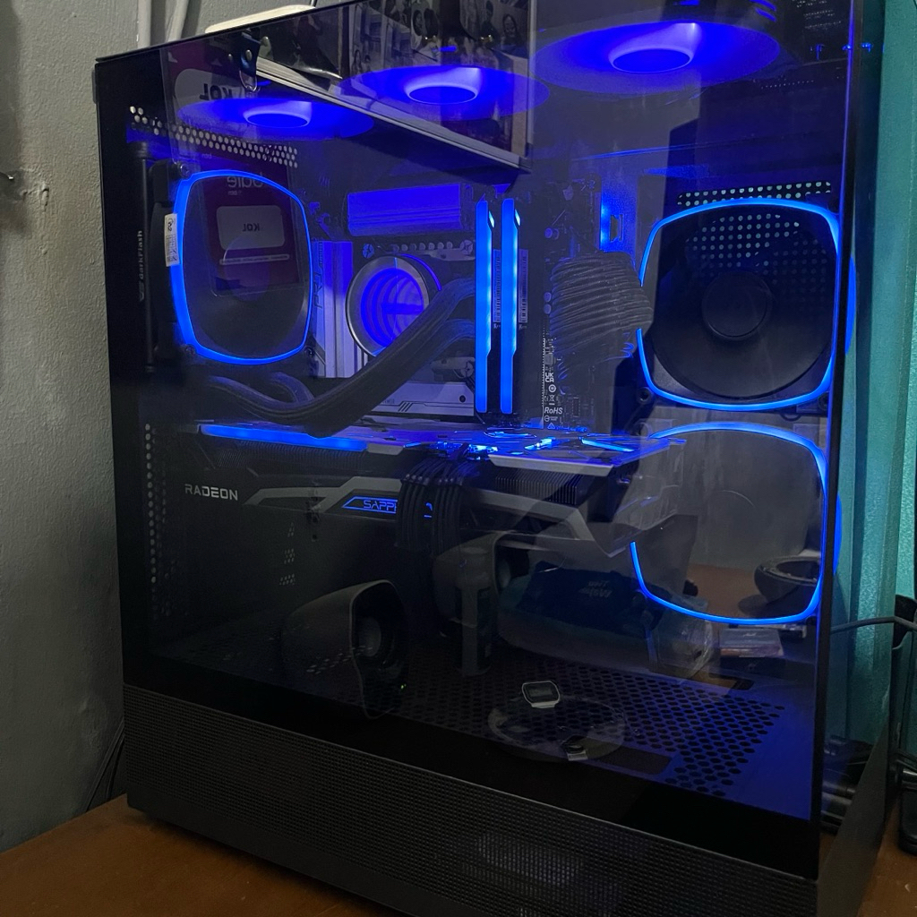 PC GAMING RX 6700 XT