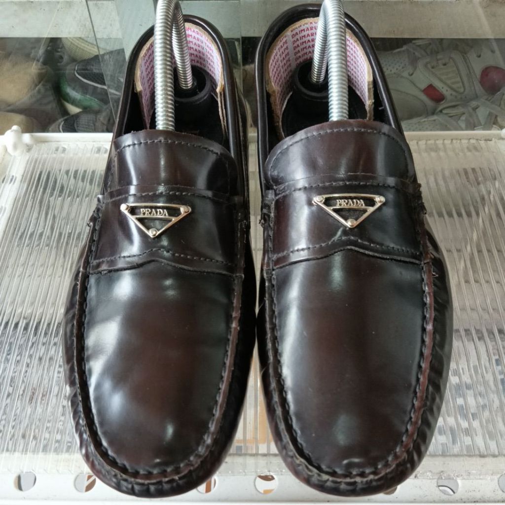 sepatu prada slip0n original size 7/41