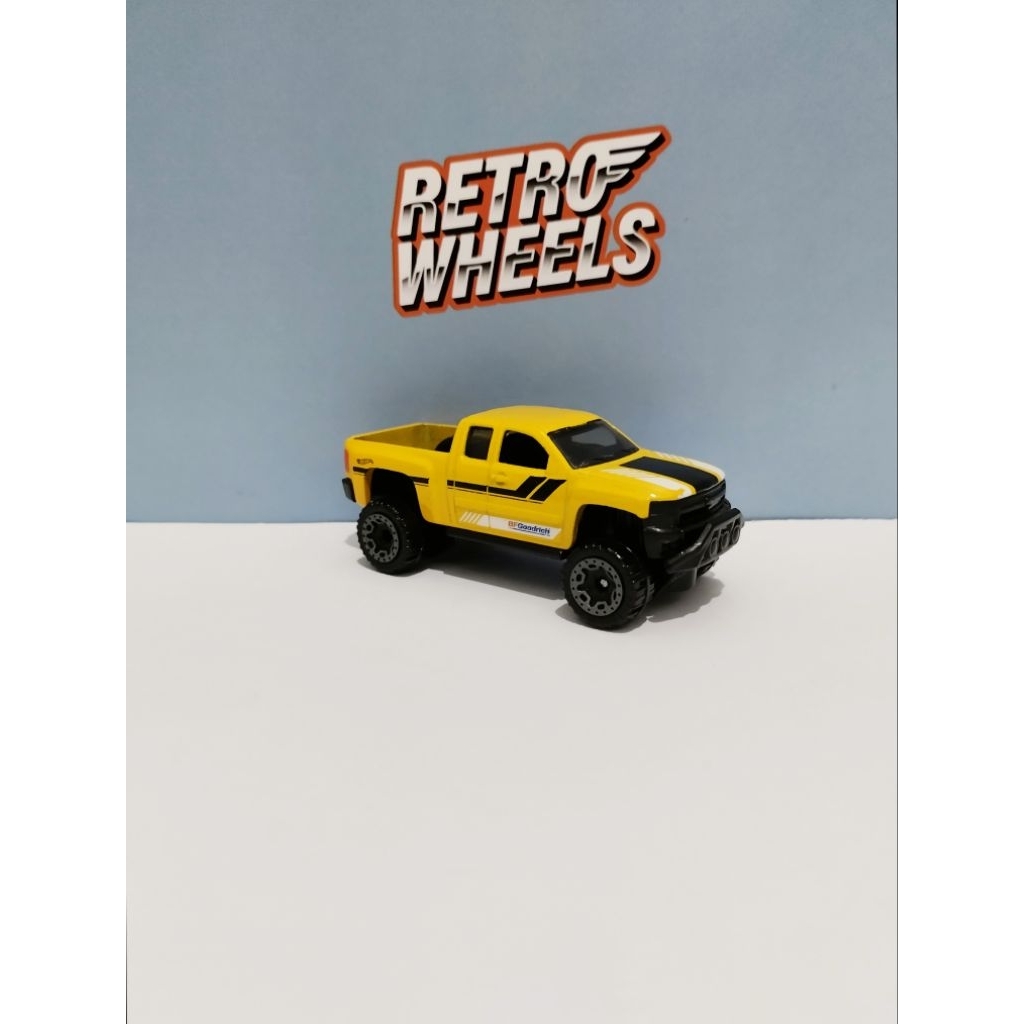 HOTWHEELS CHEVY SILVERADO™ LOOSE