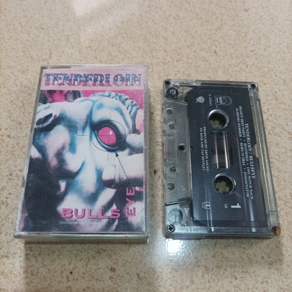 Original Kaset Pita Tape Hard Rock Tenderloin dan 3 Inch of Blood