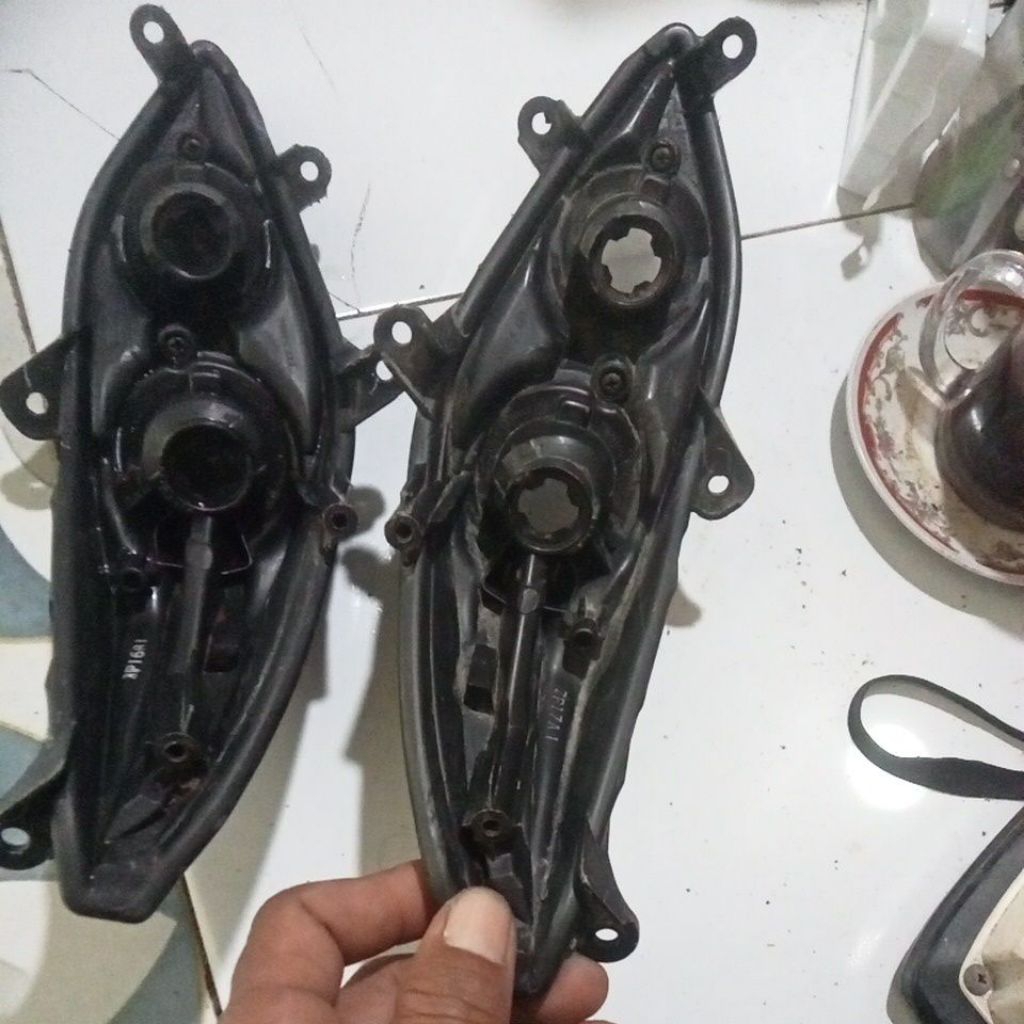 Lampu sein depan kanan kiri Jupiter Z Jupiter salib.2010_2011 original.