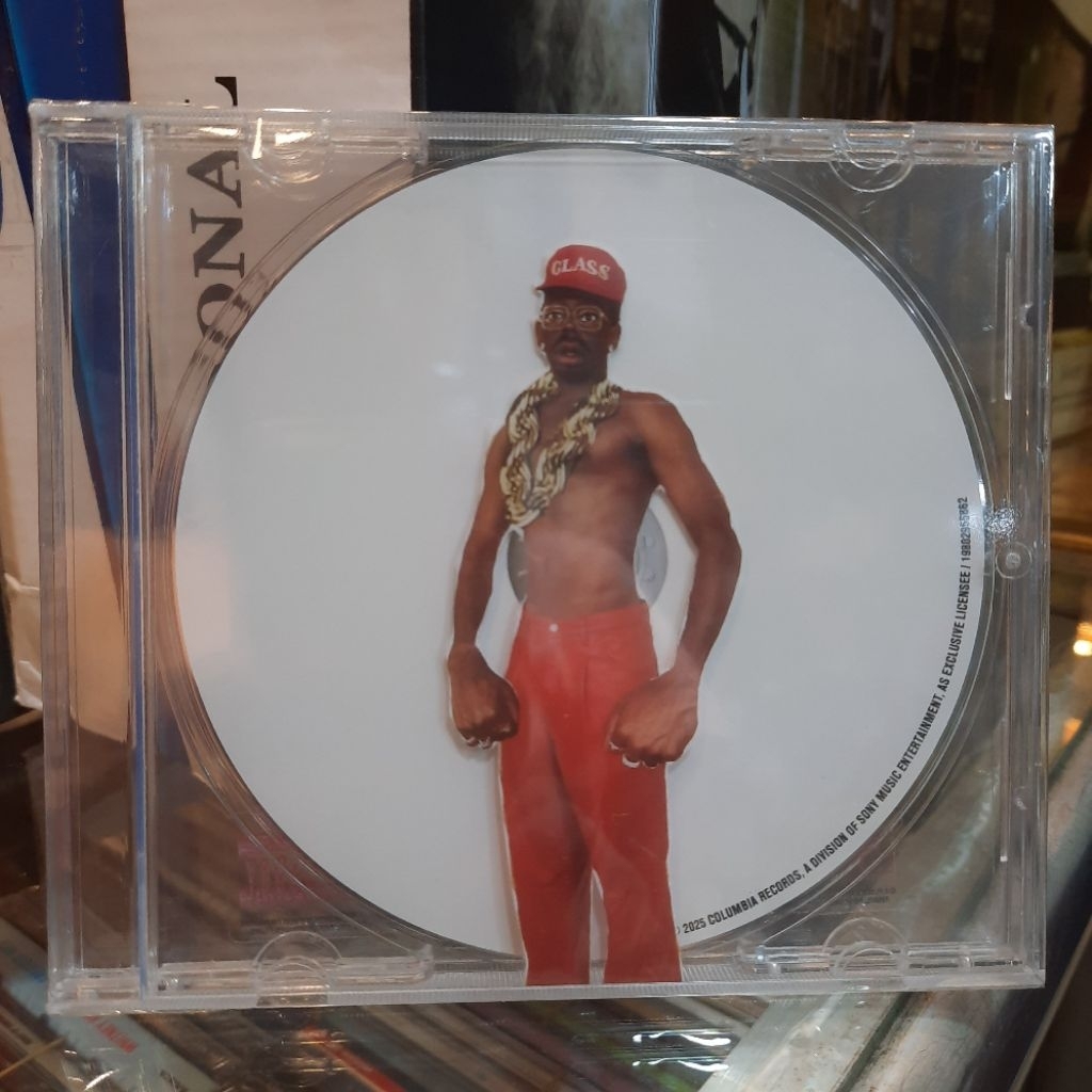 CD. TYLER ALBUM DON'T TAP THE GLASS