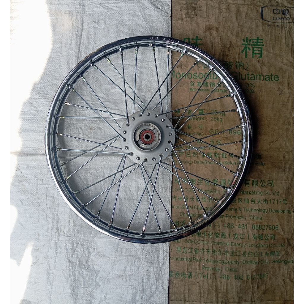 velg jari bagian depan sujuki smash lama original second