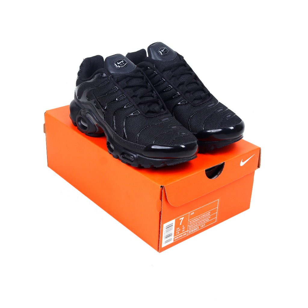 Nike Tn Air Max Plus Triple Black