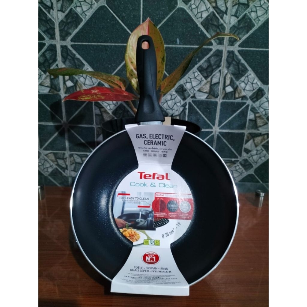 tefal frypan 20cm