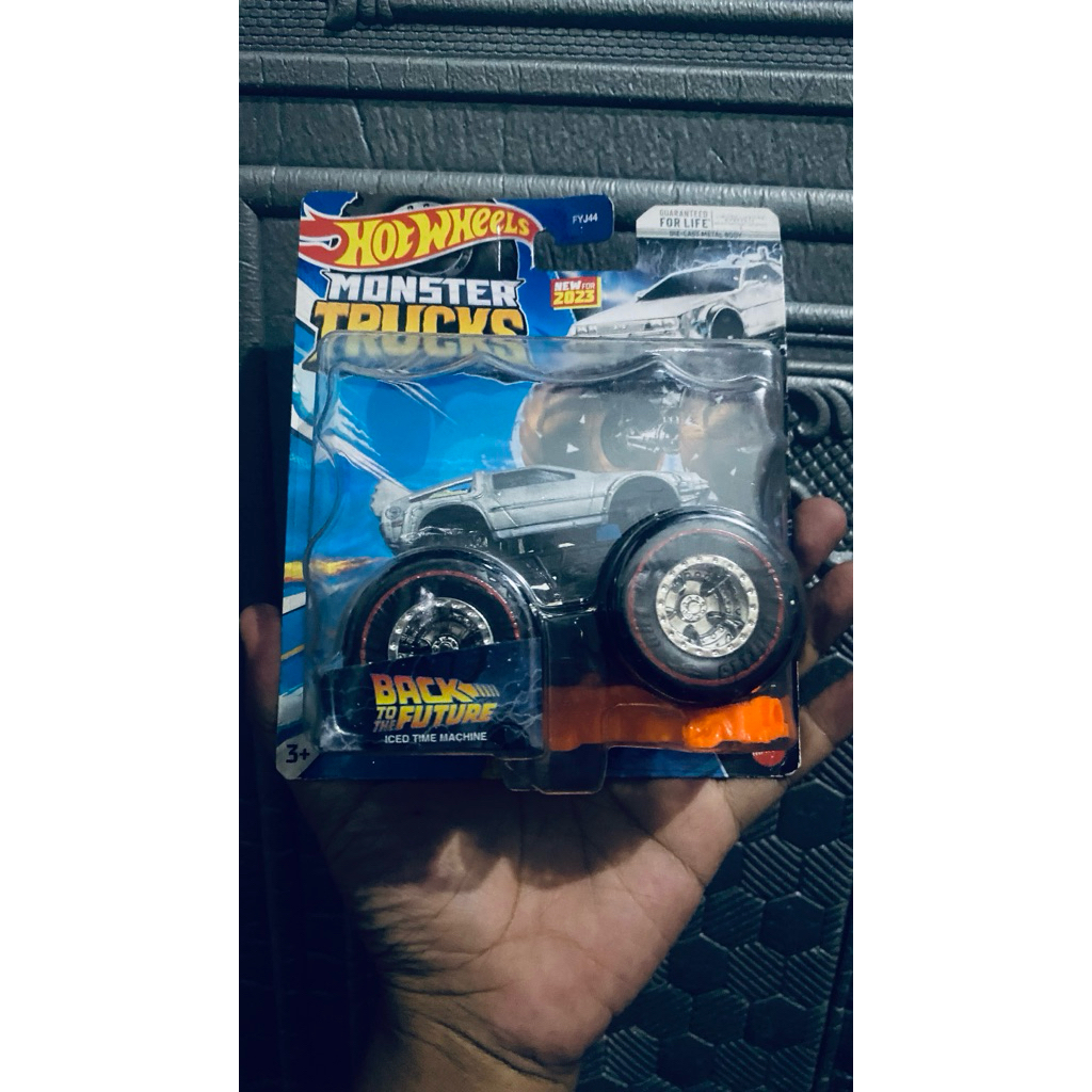 Monster truck Back to the future & twin mill STH Treasure hunt