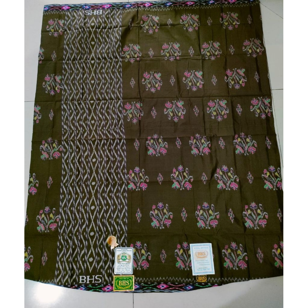 SARUNG BHS MST GOLD SUTERA SPUNSILK 210