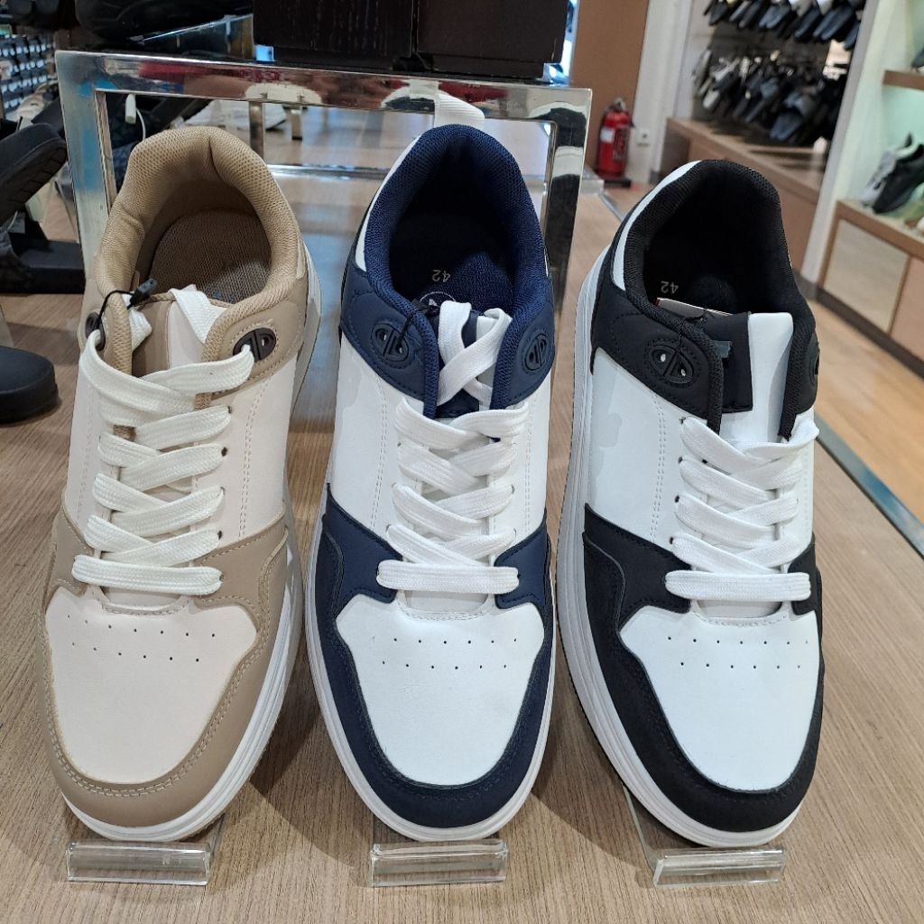 sepatu sneakers pria nevada produk by matahari