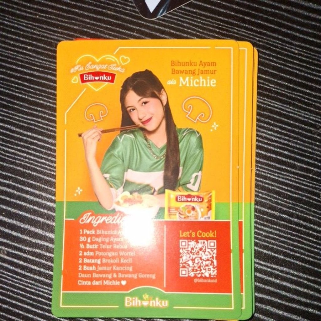 Photocard Michie Bihunku