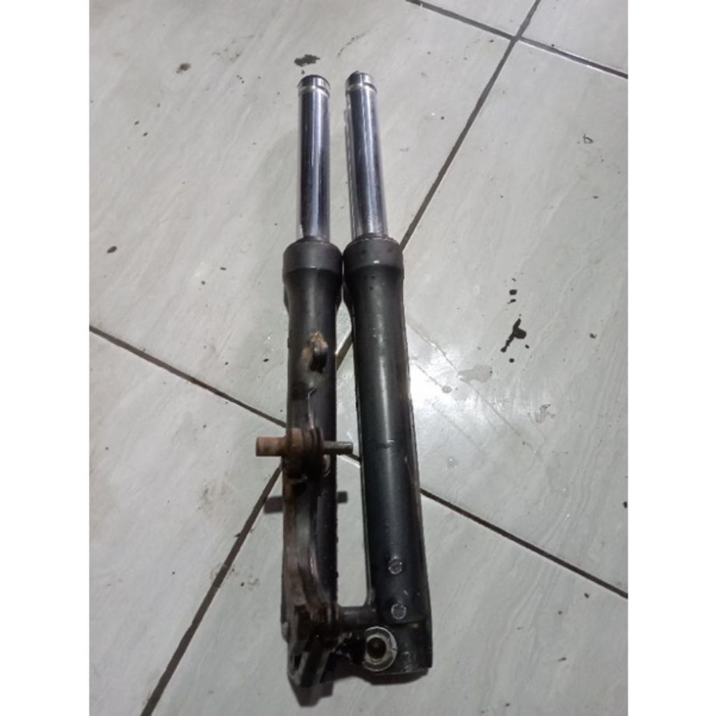 shockbreaker depan Xeon karbu / Xeon gt/ Xeon Rc original