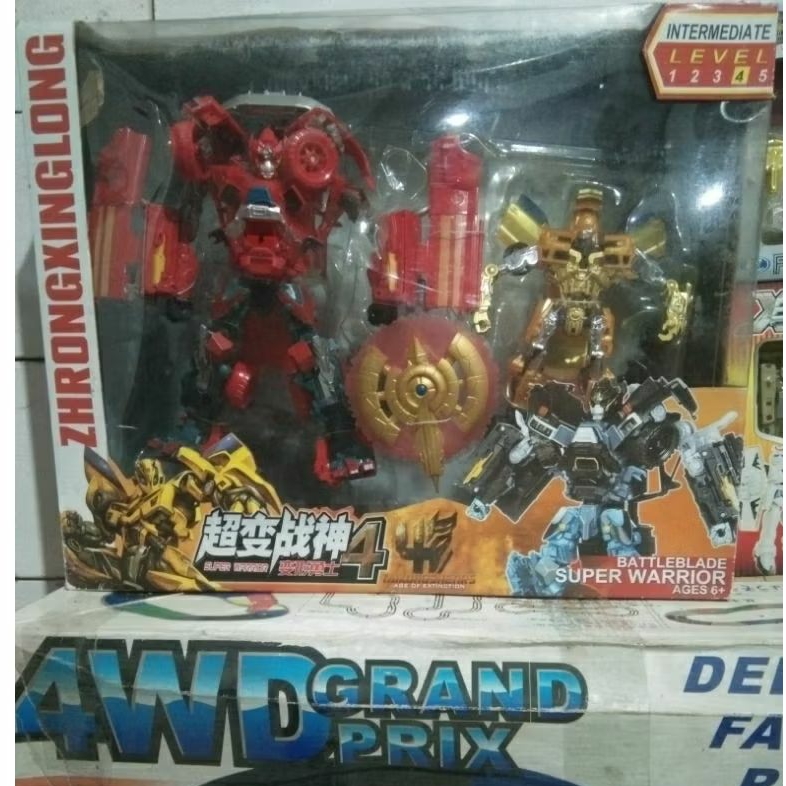 robot transformers besar isi 2