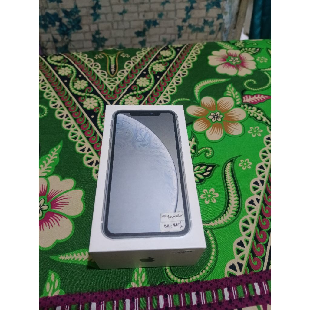 KARDUS iPhone XR WHITE 256GB
