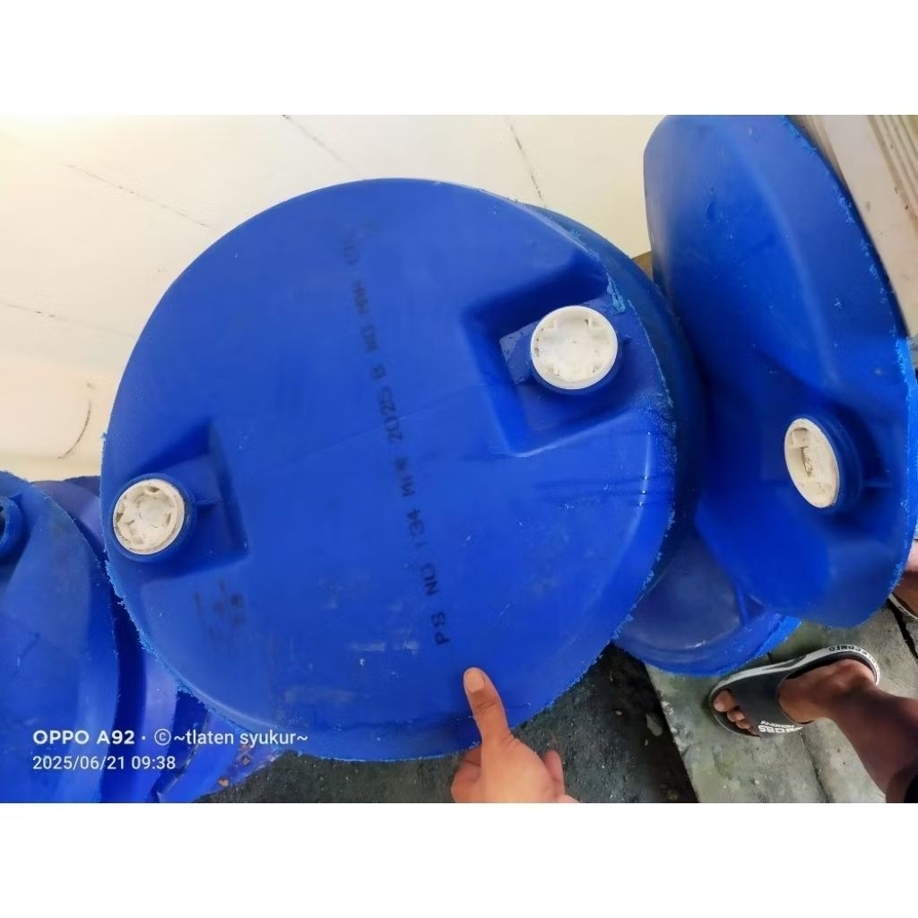 tutup drum plastik 200liter..biru