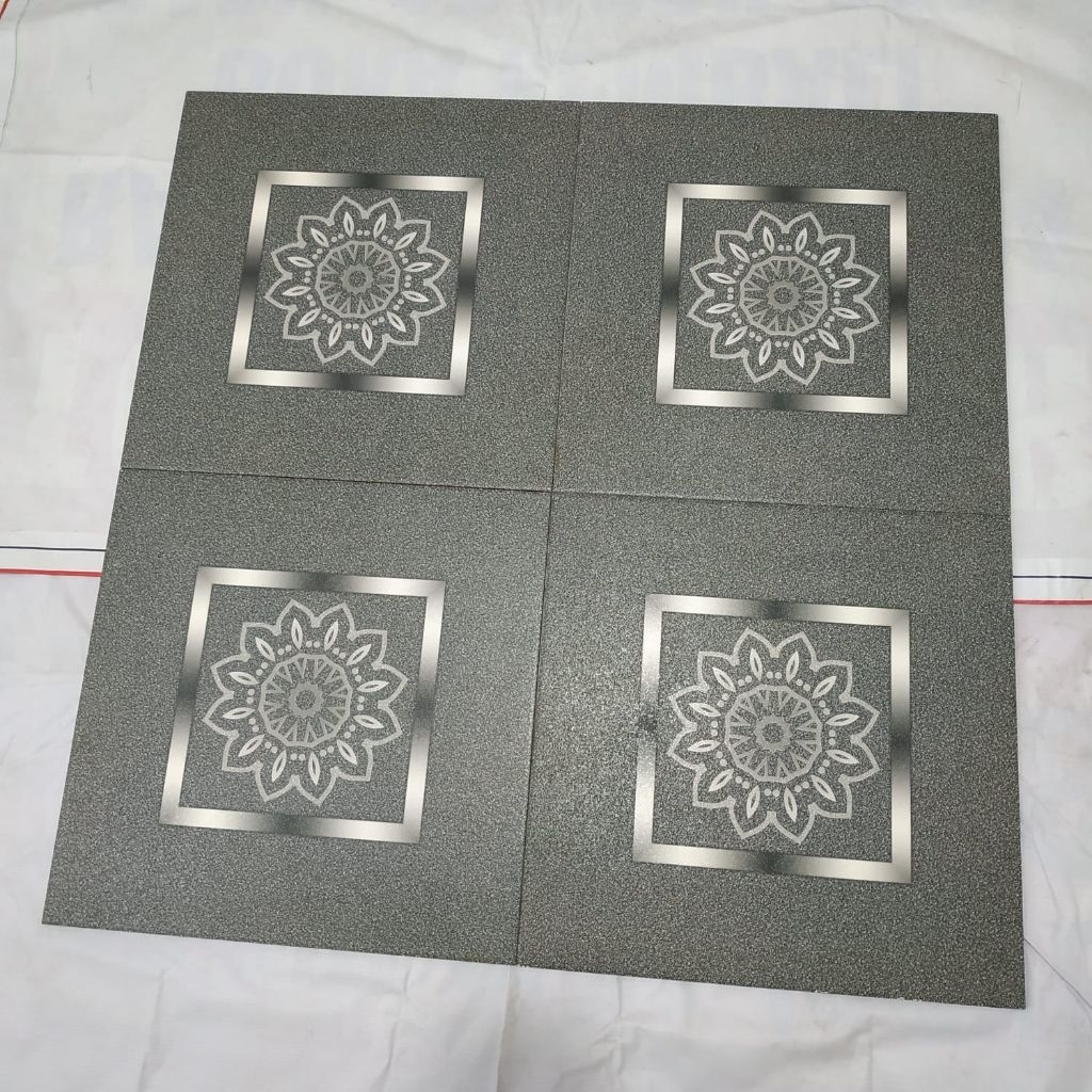 keramik 50x50/keramik lantai/keramik lantai teras/keramik lantai garasi/keramik outdoor/keramik moti