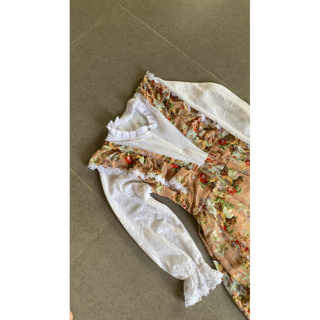 Jasa jahit kualitas butik /jasa jahit dress dan baju wanita/ Jasa jahit online rapi dan berkualitas