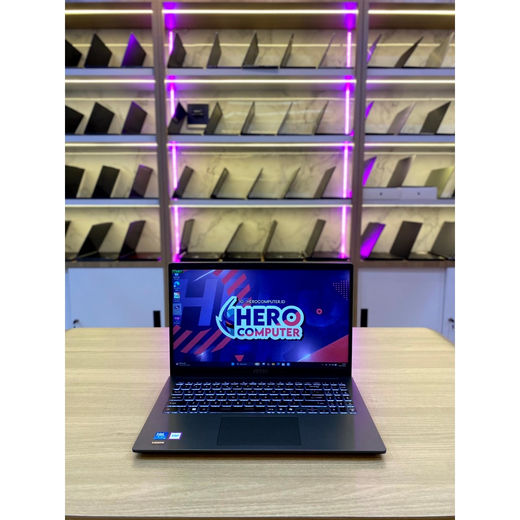 Laptop MSI Modern 15 Intel core 5 120U (16/512)