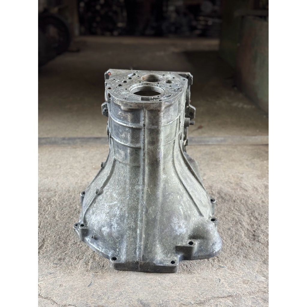 HOUSING KEPALA BABI CASING TRANSMISI L300 DIESEL ORI COPOTAN