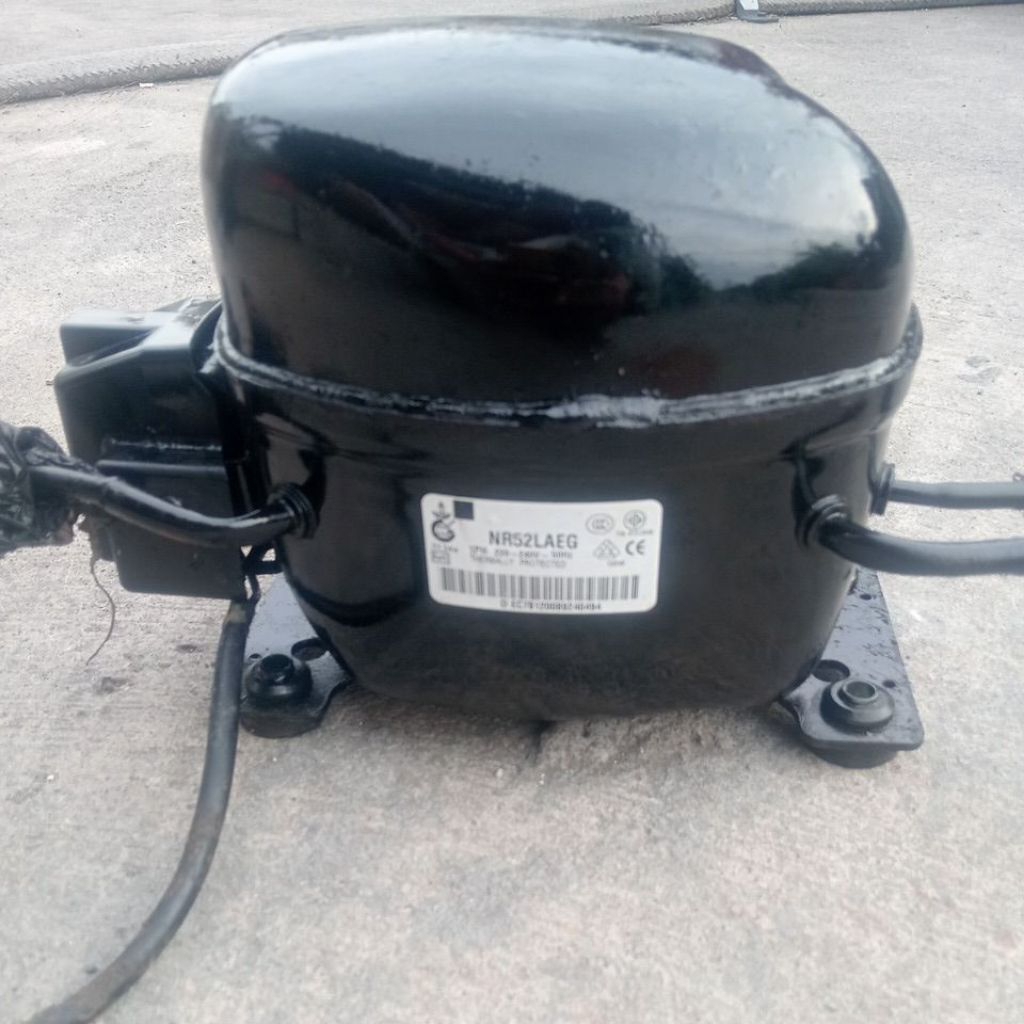 KOMPRESOR KULKAS 1/6 PK copotan dari LG 2pintu original