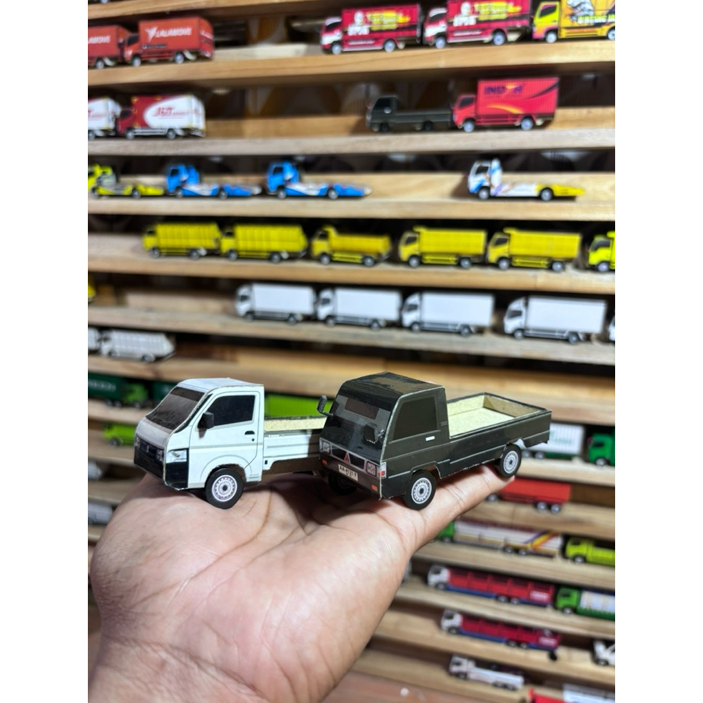Miniatur Pick Up L300 / Carry