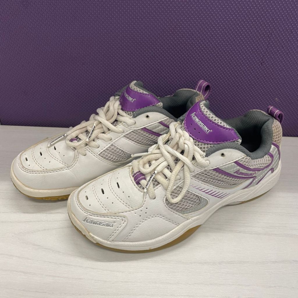 Sepatu BADMINTON KAWASAKI