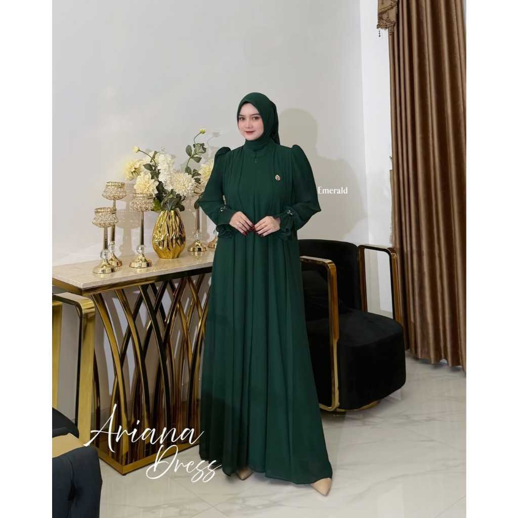 Jasmine dress / Ceruti Emerald / Aileen Dress Plisket