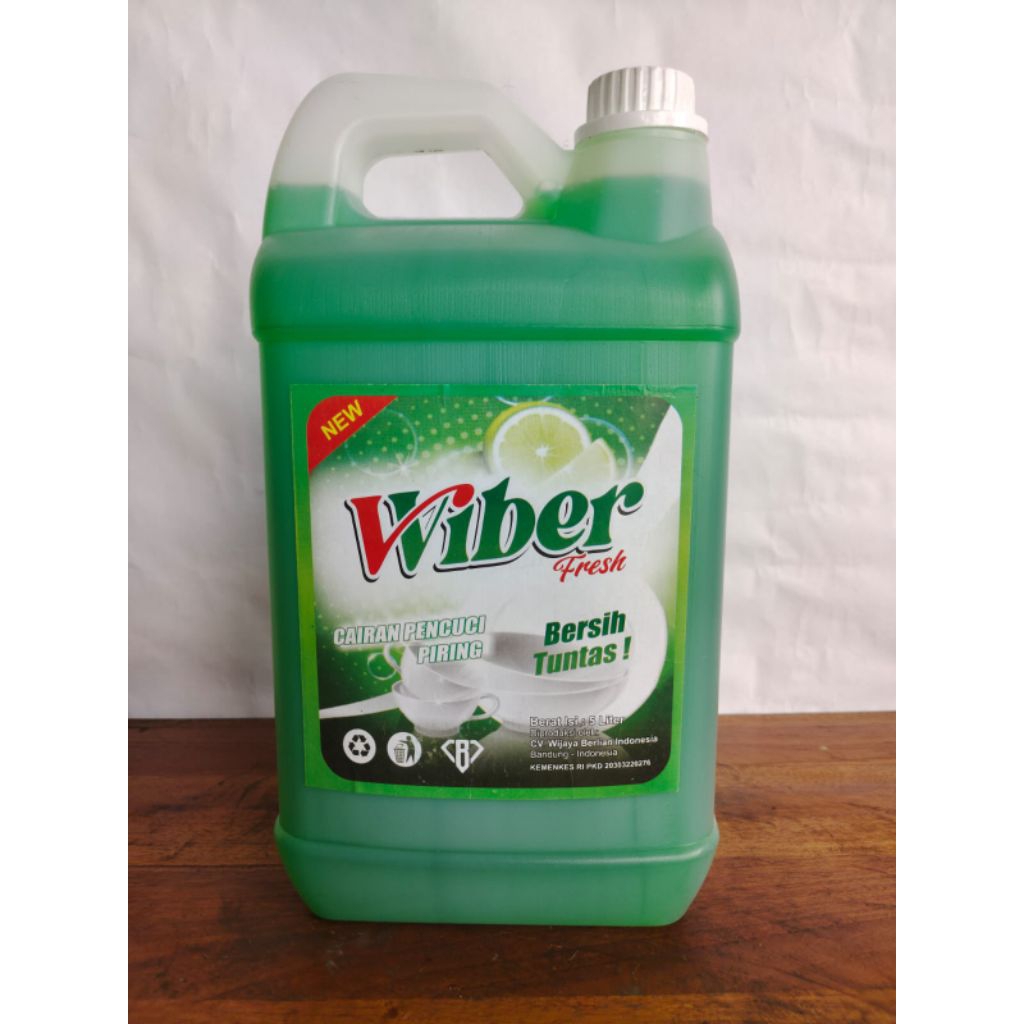 wiber  sabun pencuci piring /cairan pembersih piring  wiber fresh