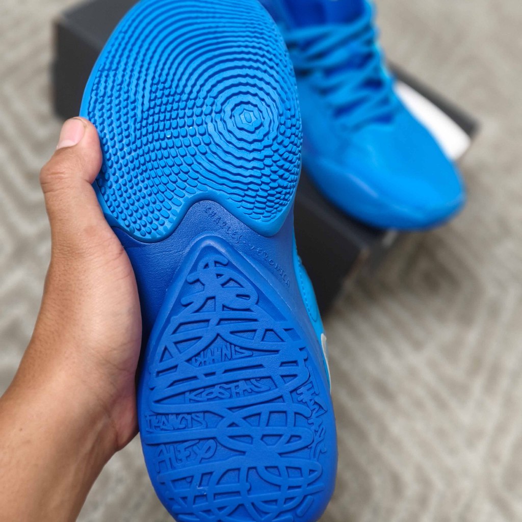 BIG SALE Sepatu Basket Freaks 2 (BNWB)