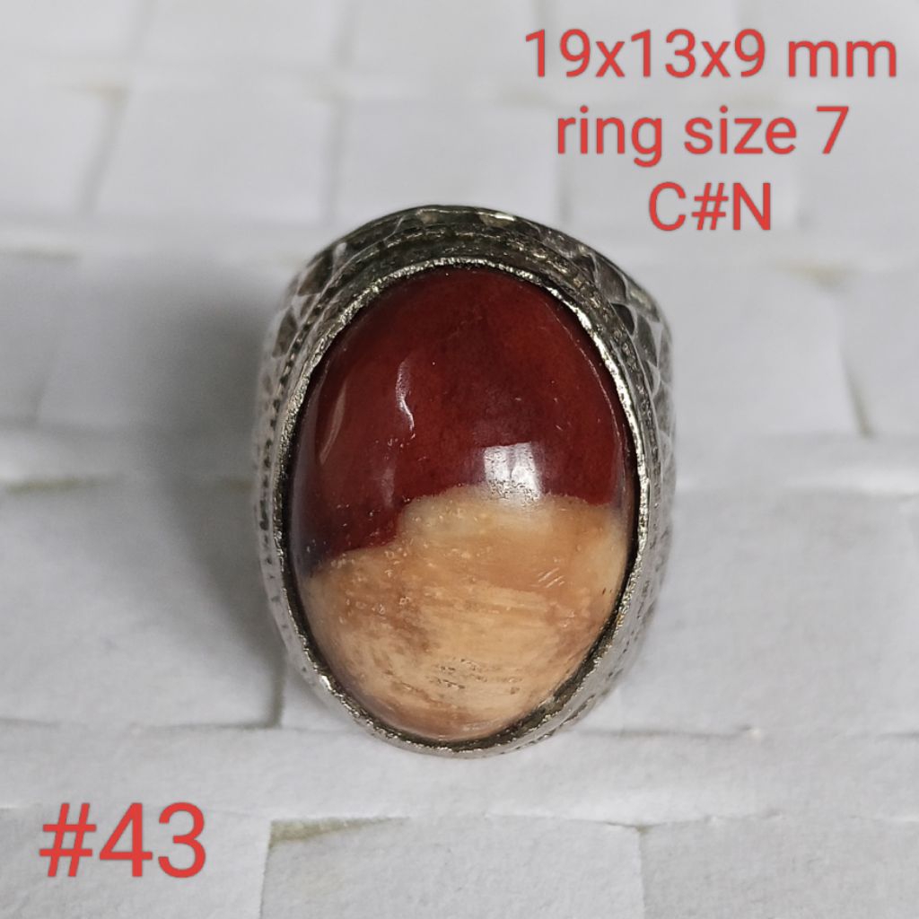 batu akik warna merah putih