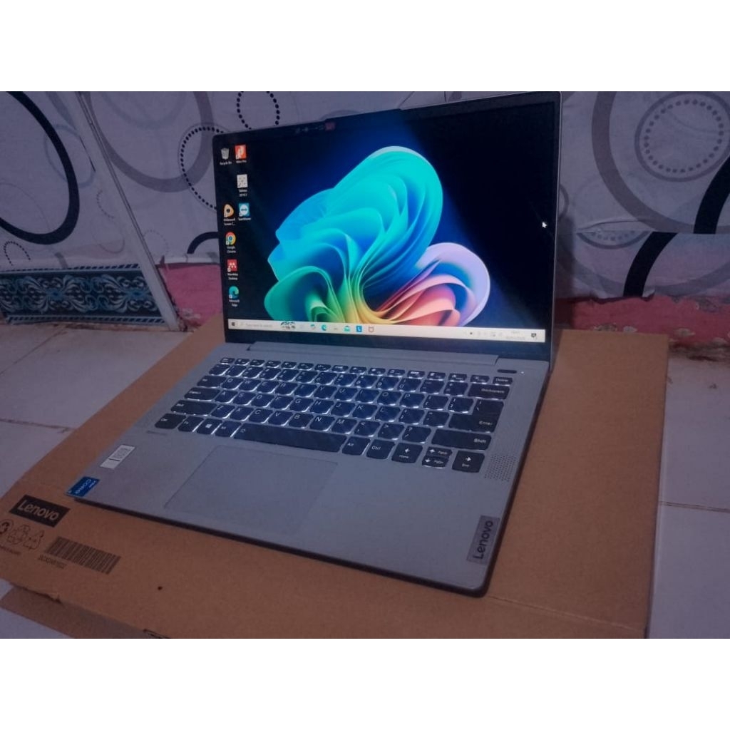 Lenovo Ideapad slim core i5 gen 11 fullset lengkap normal