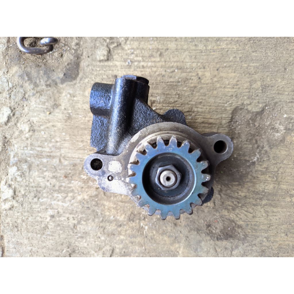 POMPA POWER STEERING FUSO 190 PS 190 GIGI MIRING POMPA STEERING FUSO 190 PS