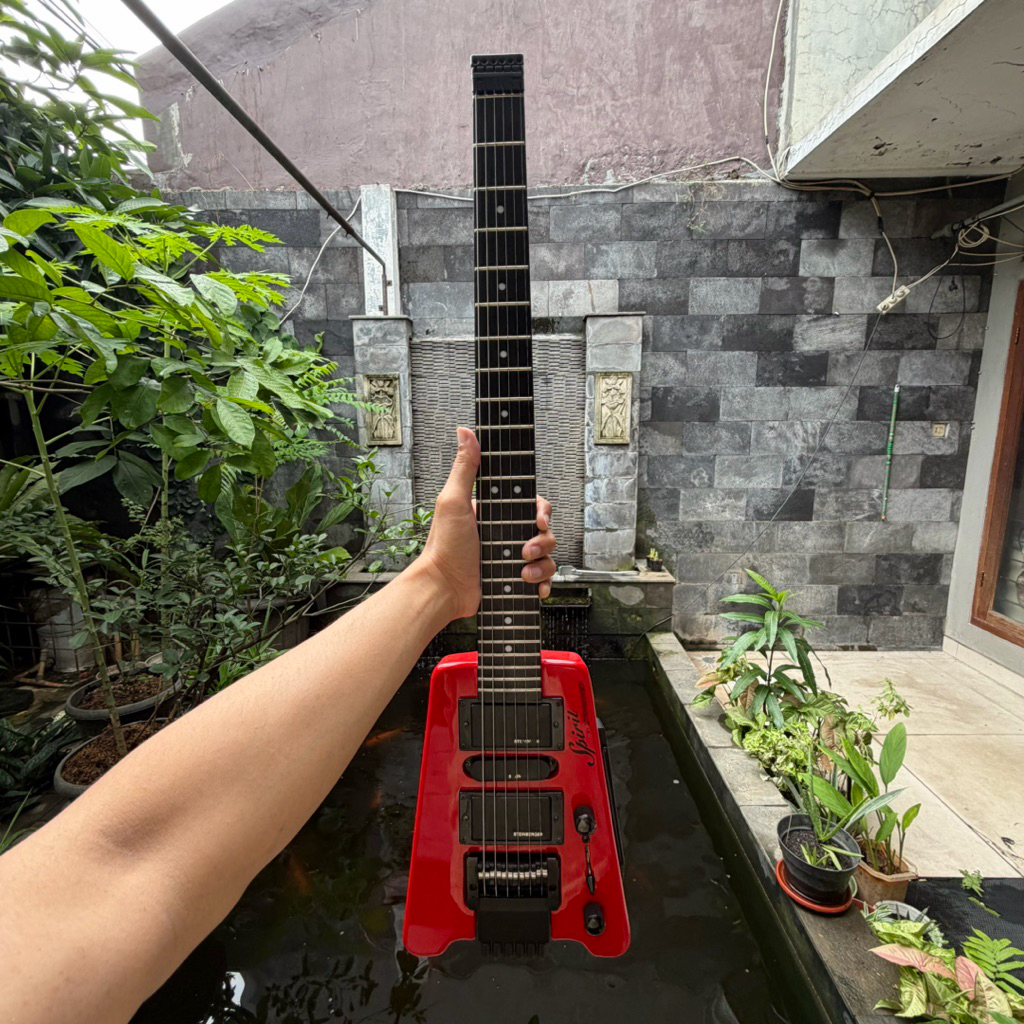 Steinberger GT PRO Deluxe HR Headless Guitar