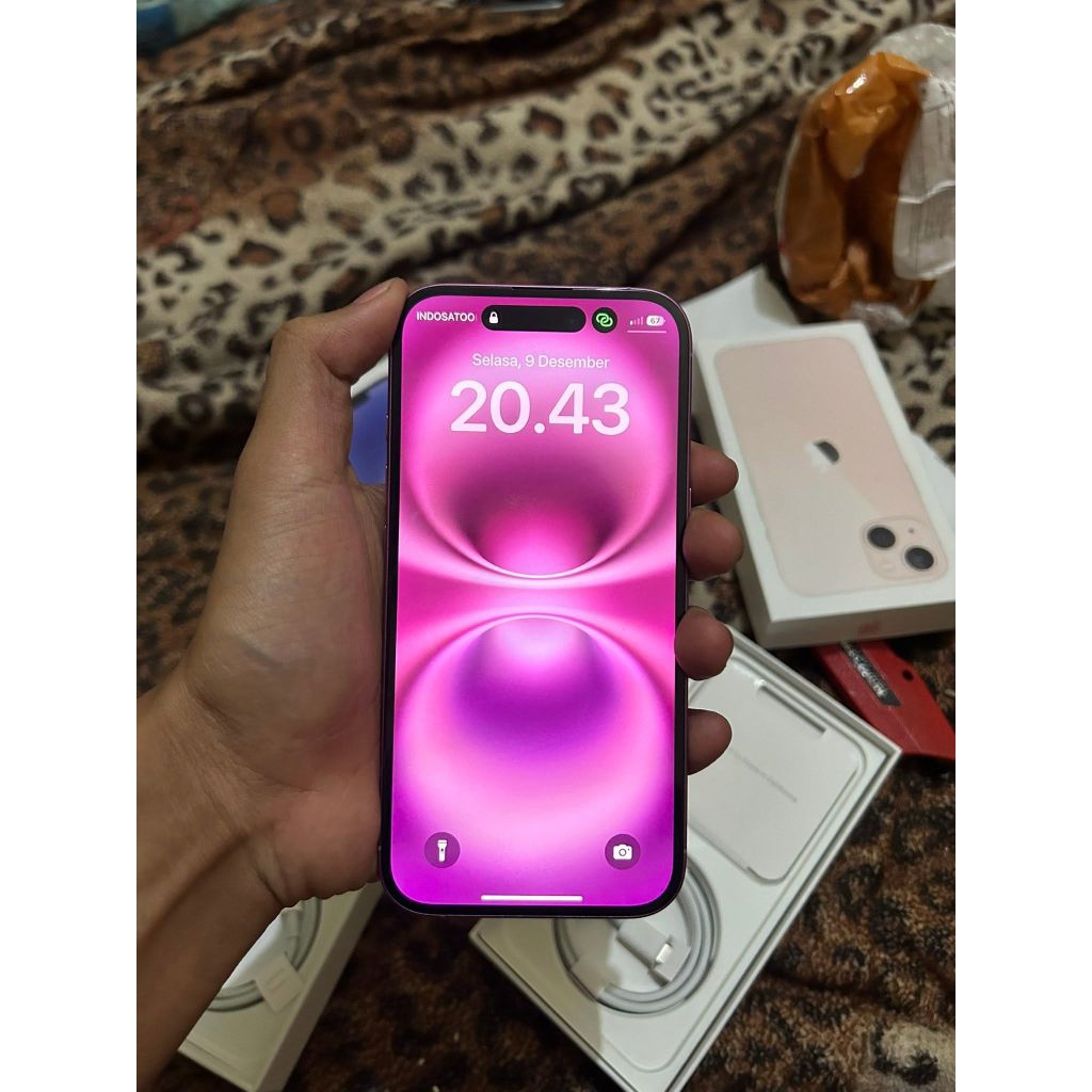 iPhone 16 128gb warna pink