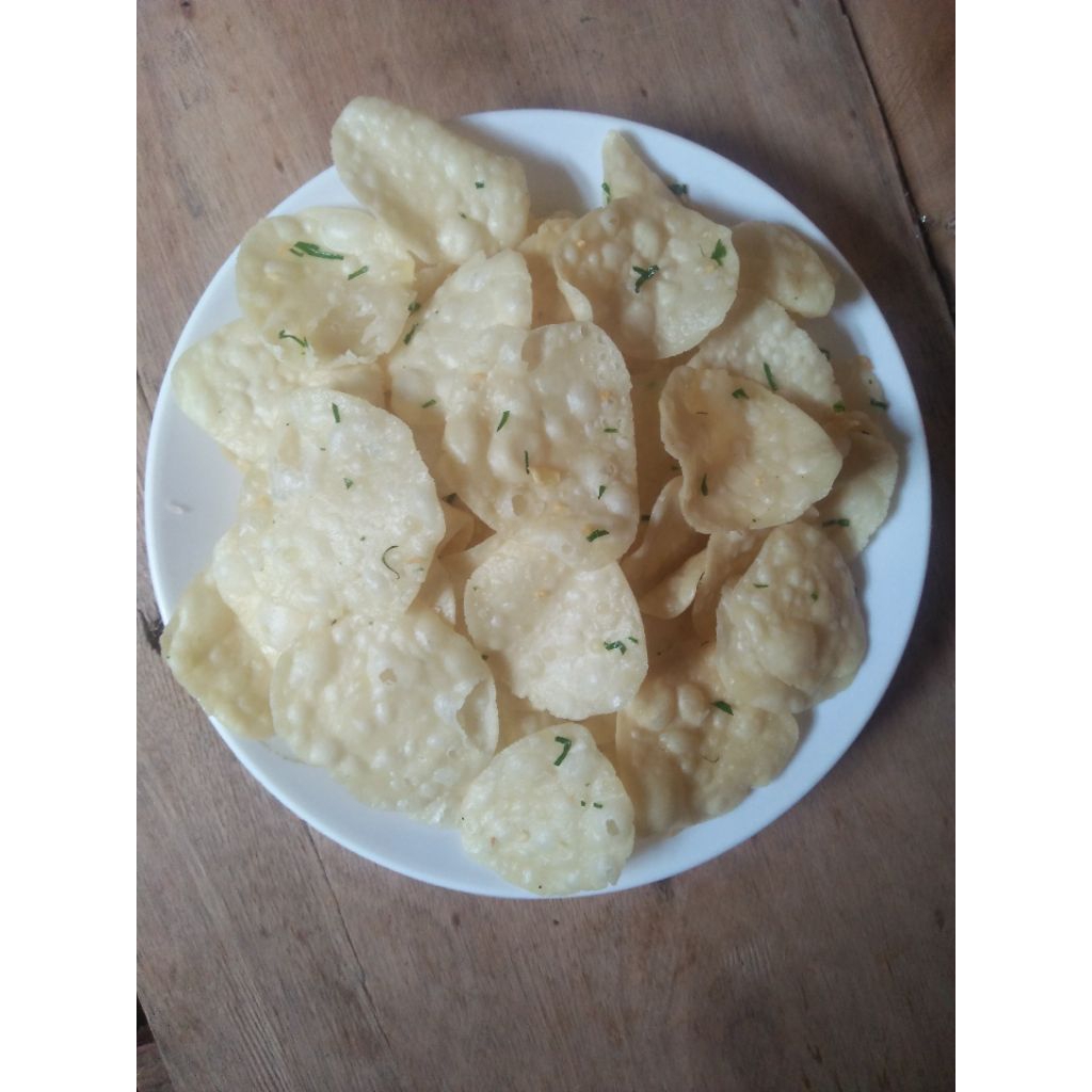 keripik cireng kering/keripik cipak koceak enak renyah dan gurih ukuran perproduk 100gr,pilih 10 bun