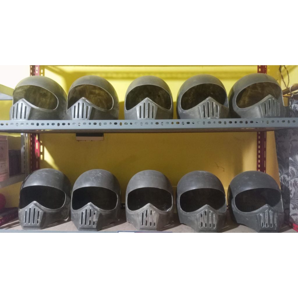 Cakil batok bahan helm cakil