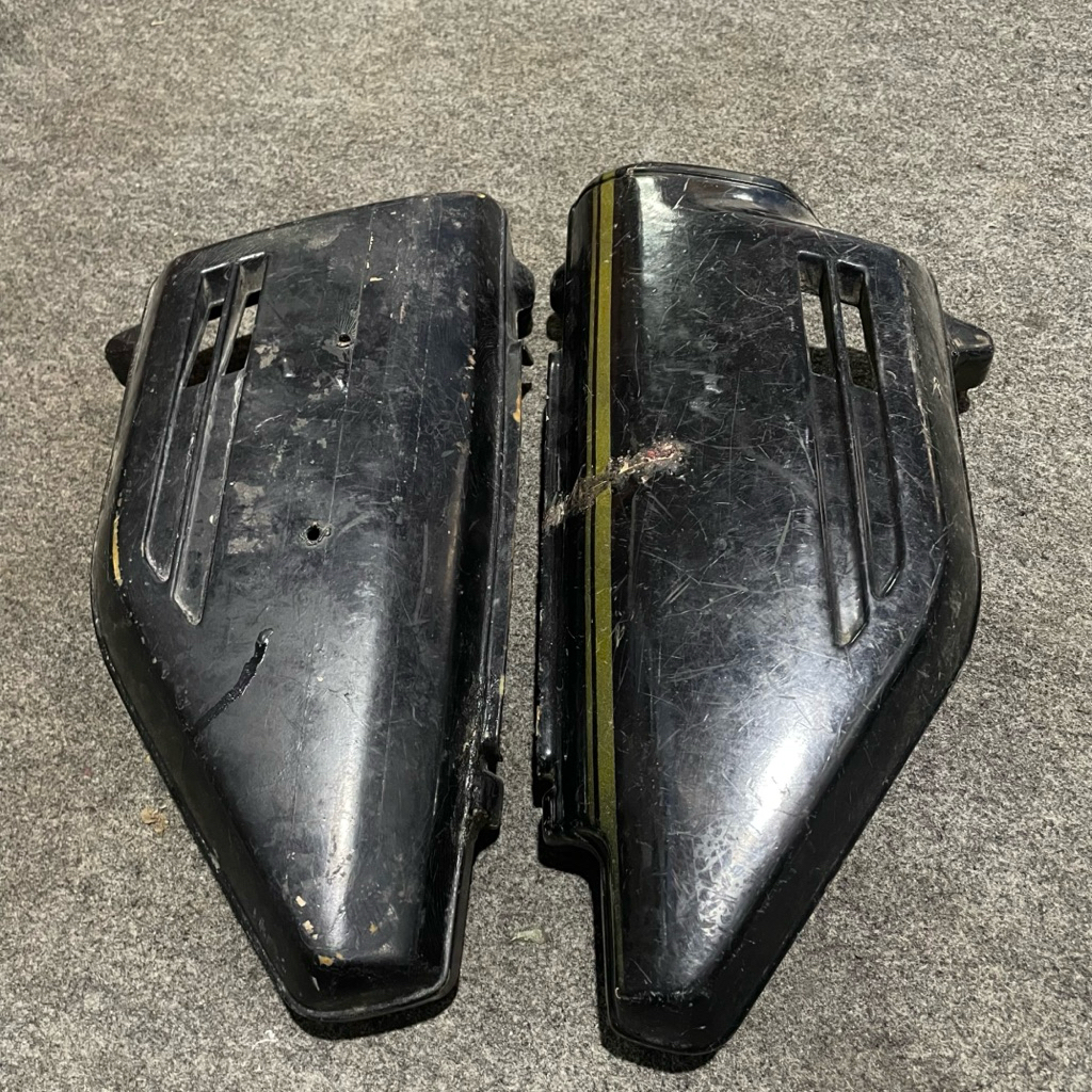 box aki cover aki accu tepong kempolan kanan kiri gl 100/125 cb k5 gading original