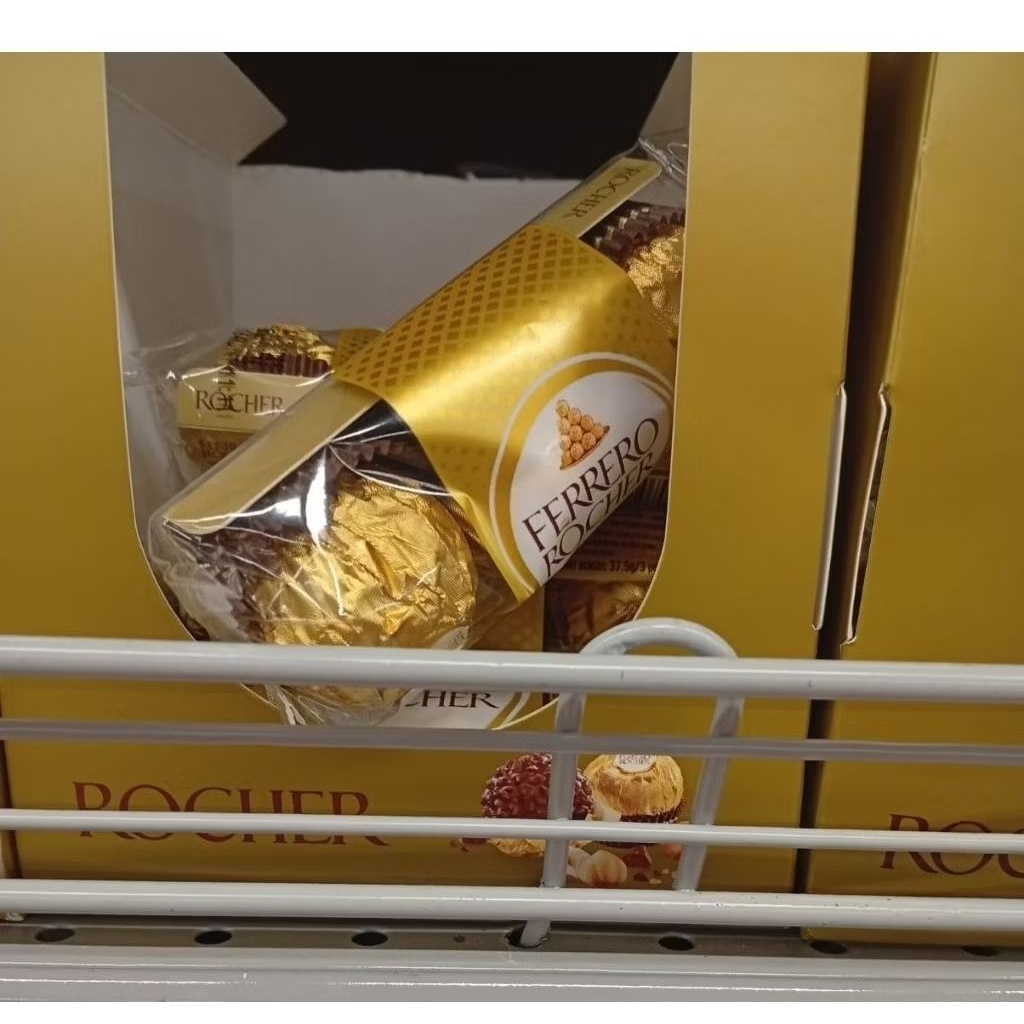 Ferrero Rocher Coklat isi 3 35gram