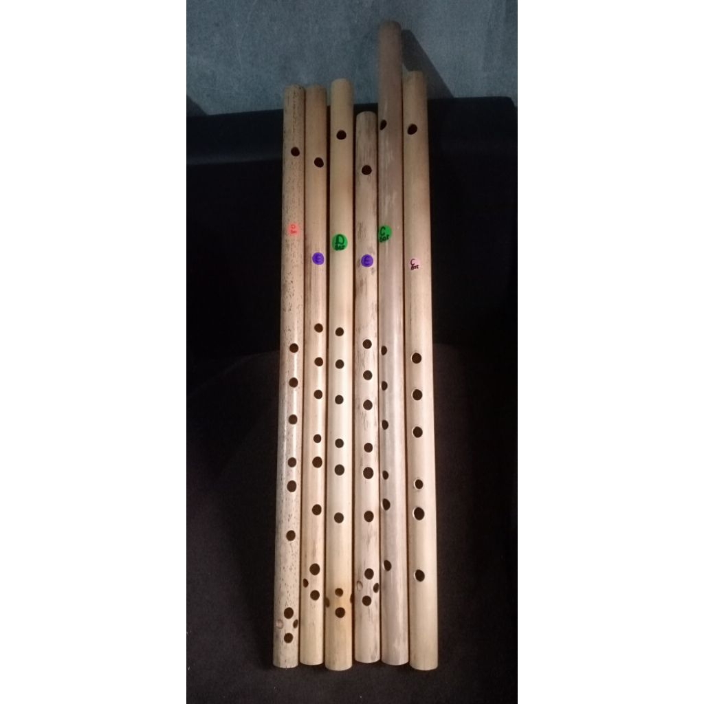 Suling  bambu dangdut D bass ,  E bass,C bass 1 pcs   @ayuuna.storei) 1 pcs