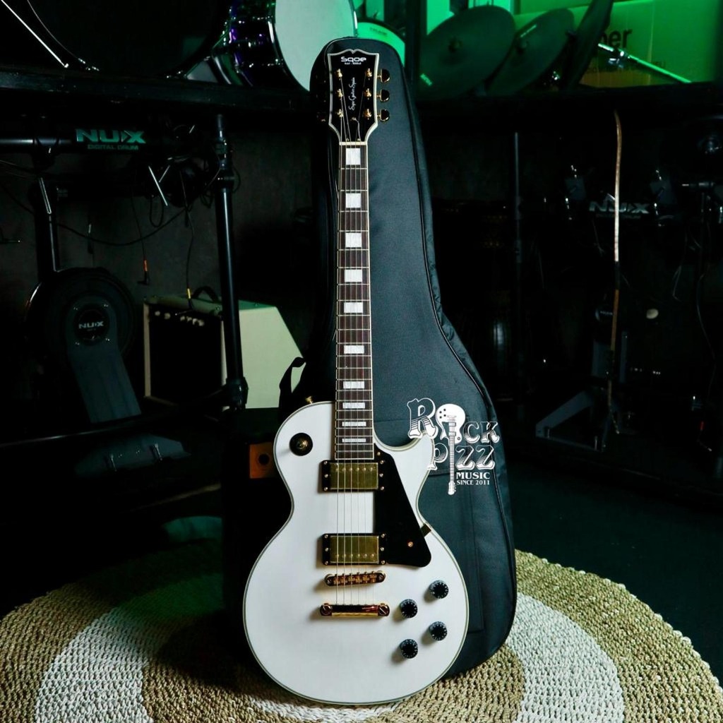 SQOE SELP300 WH IN ALPINE WHITE / BLACK BEAUTY ELECTRIC GUITAR