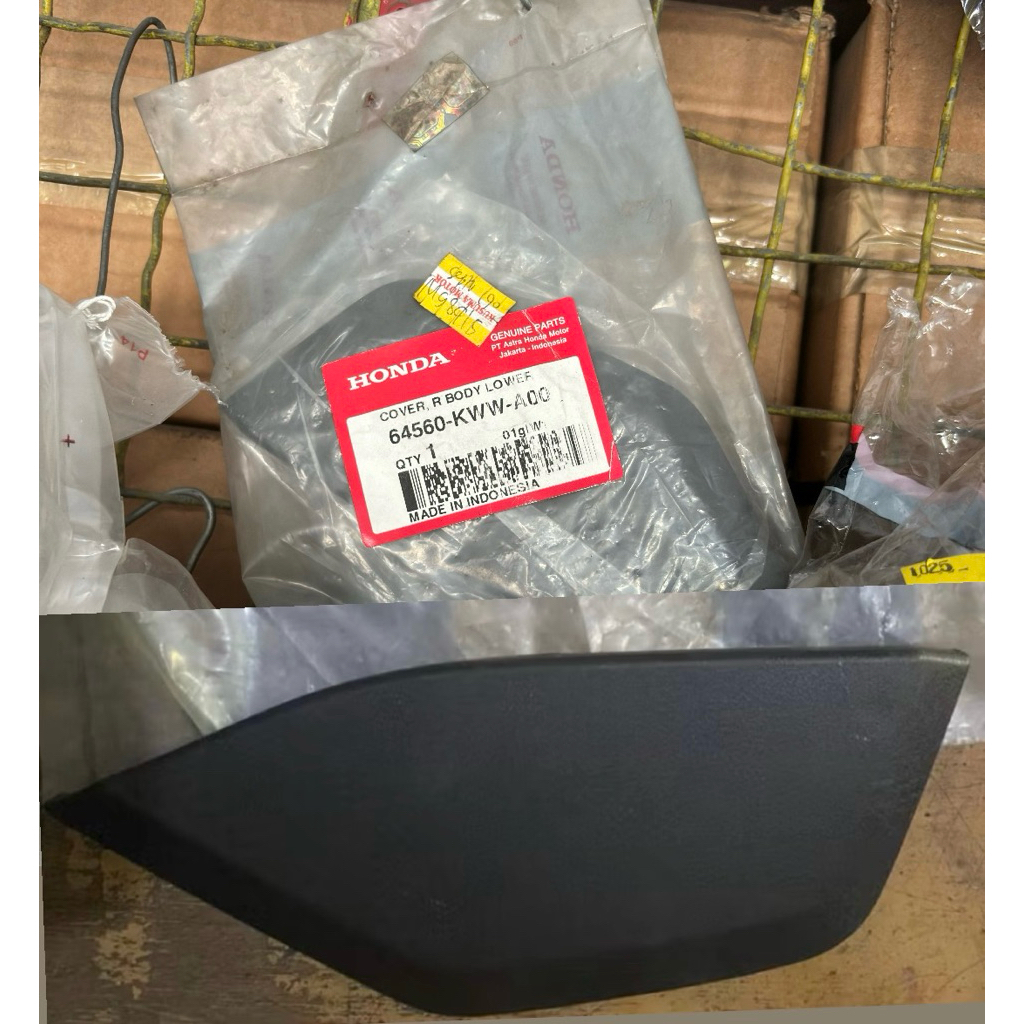 64560-KWW-A00 Cover R Body Lower Sambungan Body Kecil Kanan Revo 110 Karbu 2009 - 2012 original AHM