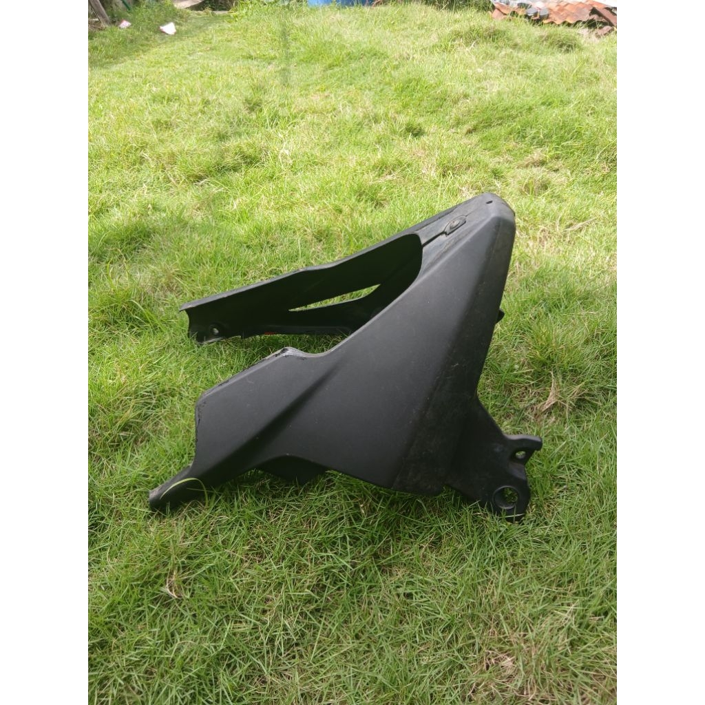 Undercowl Cbr 250R KYJ  Undercowl Cbr250r Kyj Cover Mesin Cbr250R Original Copotan