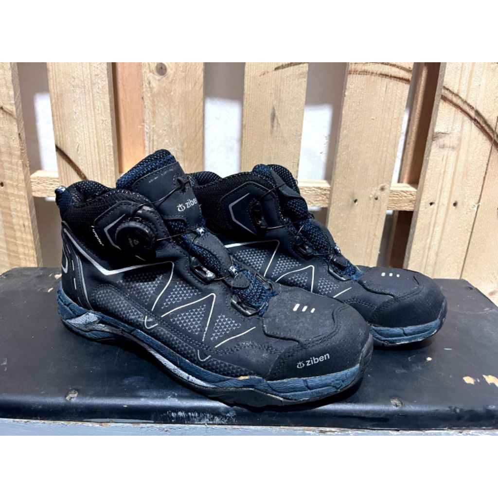 sepatu safety ujung besi ziben sz 42