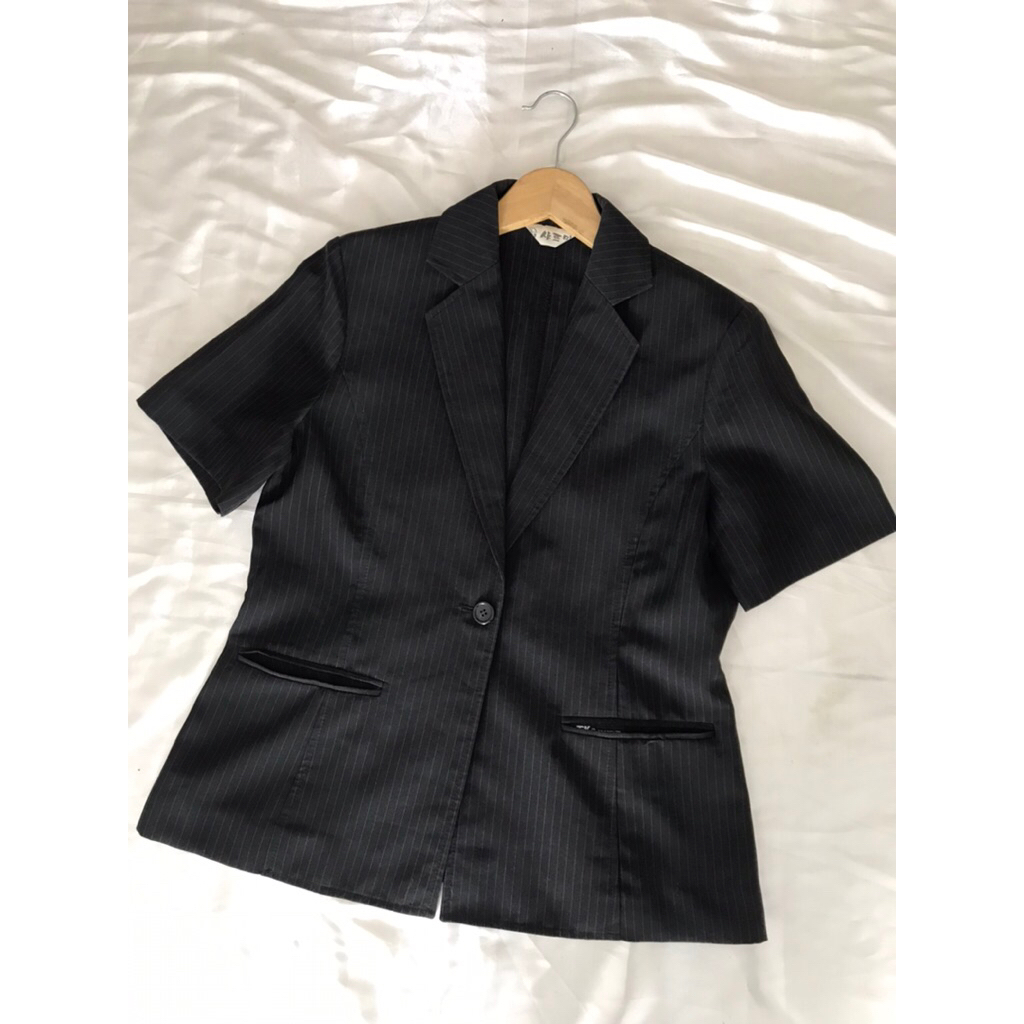 PRELOVE BLAZER HITAM LENGAN PENDEK