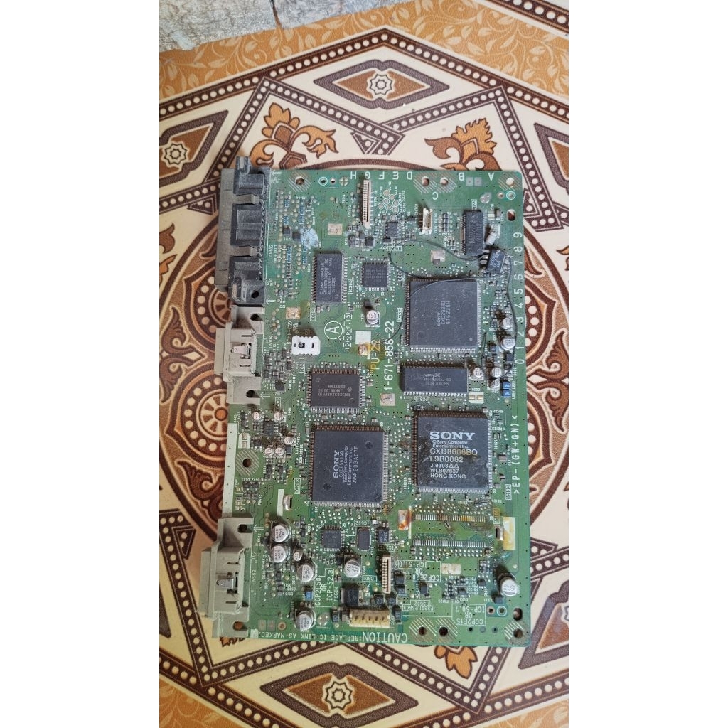 Mainboard ps1 rusak bahan