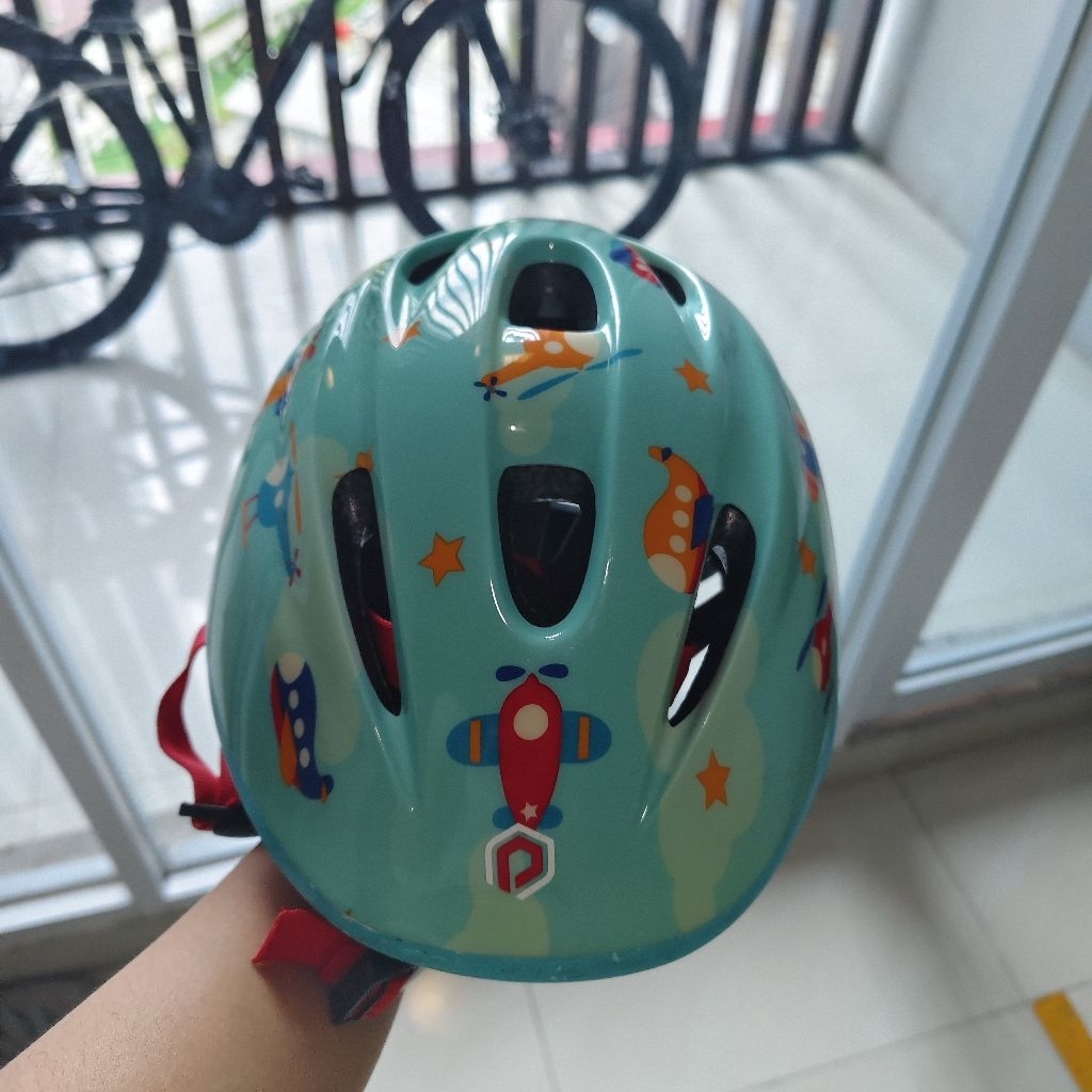 Preloved helm sepeda anak polygon