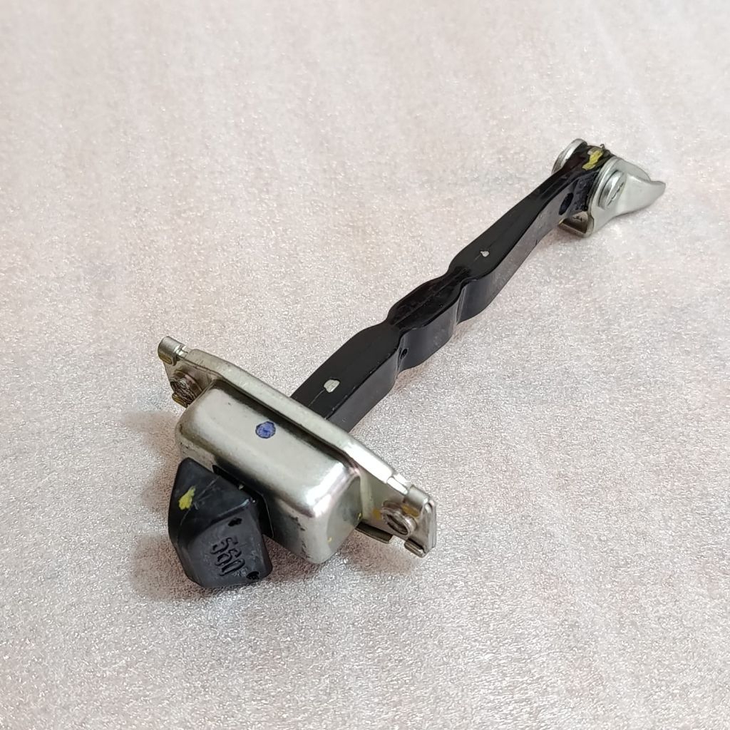 Stopper/Check Door Engsel Penahan Pintu Mobil Toyota Original